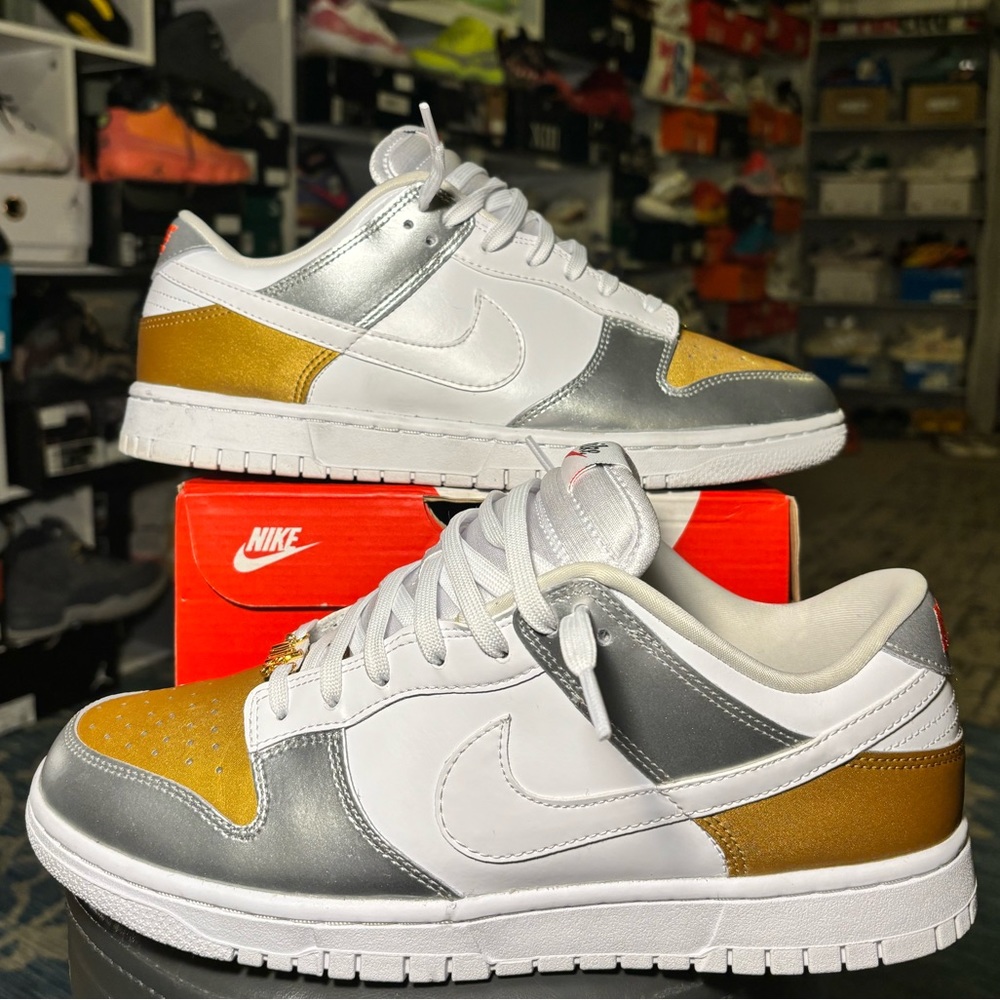 WMNS - Nike Dunk Low SE 'Silver Gold Metallic' - Size 11.5 Women's (10 Men's)